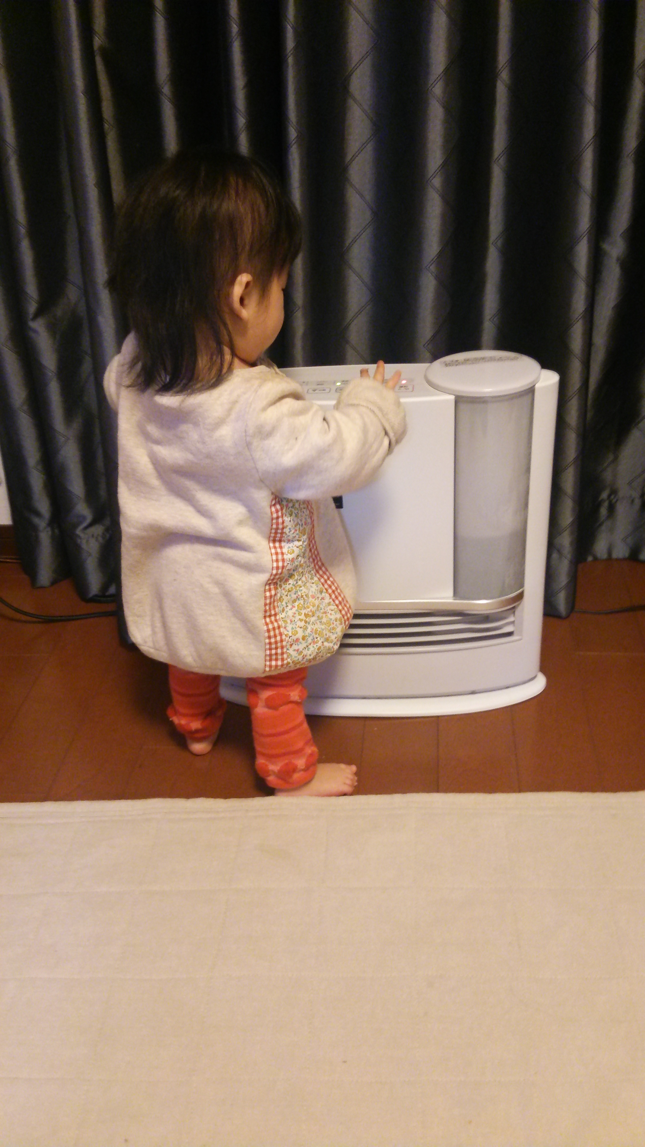 赤ちゃん 暖房乾燥対策に加湿機能付暖房器具プラズマクラスター